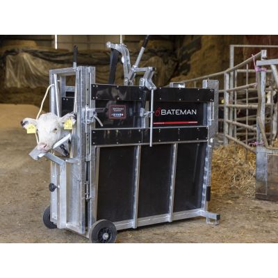 Bateman Premium Calf Dehorning Crate FETF223A.