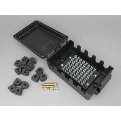 Ifor Williams & Britax Style Trailer 10 Way Wiring Junction Box With Grommets. 